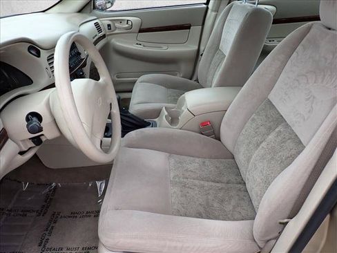Used 2005 Chevrolet Impala w/ Preferred Equipment Group FWD image 10