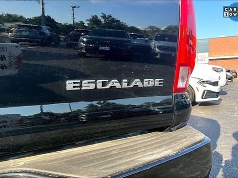 Used 2013 Cadillac Escalade EXT Premium AWD/4WD image 8
