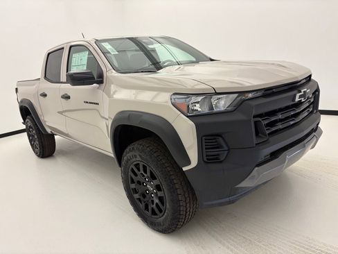 New 2026 Chevrolet Colorado Trail Boss AWD/4WD image 11
