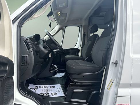 Used 2021 RAM ProMaster 2500 FWD image 22