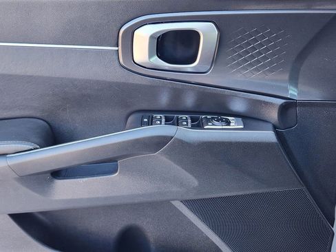 Certified 2022 Kia Sorento LX FWD image 22