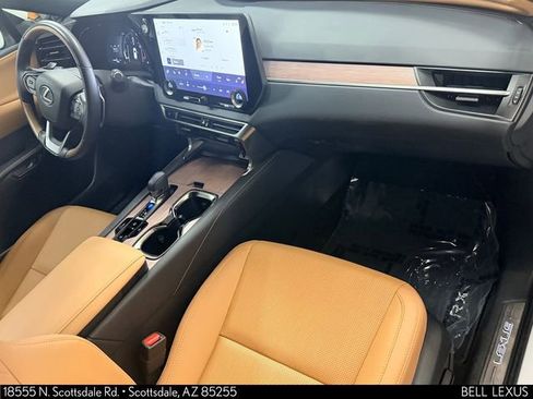 Certified 2025 Lexus RX 350 Premium w/ Accessory Package FWD image 11