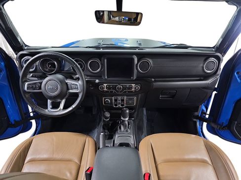 Used 2021 Jeep Gladiator Overland w/ Popular Equipment Package image 9