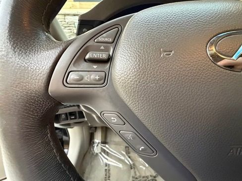 Used 2015 INFINITI Q40 AWD w/ Navigation Package image 25