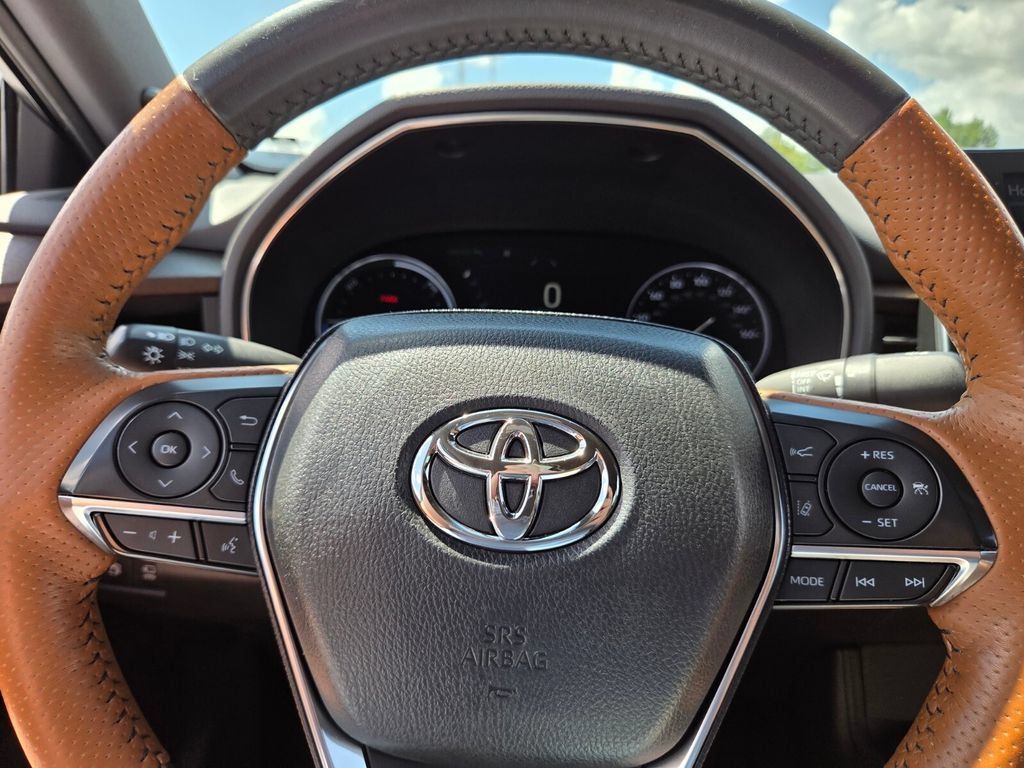 Used 2019 Toyota Avalon Limited w/ Advanced Safety Package FWD image 21