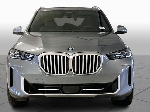 New 2026 BMW X5 xDrive40i image 3