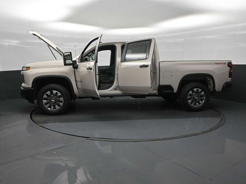 New 2026 Chevrolet Silverado 2500 Custom w/ Custom Convenience Package image 29