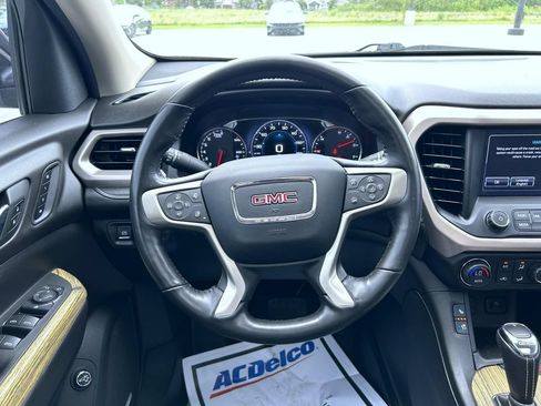 Used 2019 GMC Acadia Denali w/ Technology Package AWD/4WD image 12