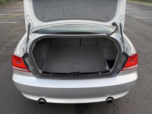 Used 2009 BMW 335i Coupe image 8