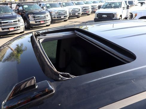 Used 2019 Chevrolet Silverado 1500 LTZ w/ LTZ Plus Package image 5