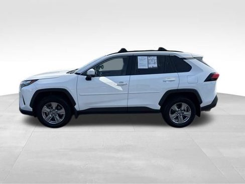 Used 2023 Toyota RAV4 XLE w/ Convenience Package FWD image 2