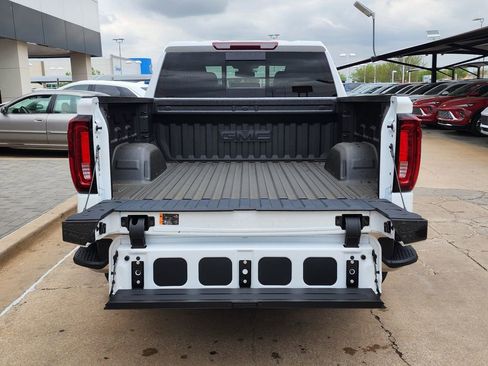 New 2026 GMC Sierra 1500 SLT w/ SLT Premium Plus Package image 48