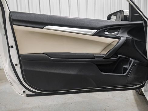 Used 2016 Honda Civic LX-P image 36