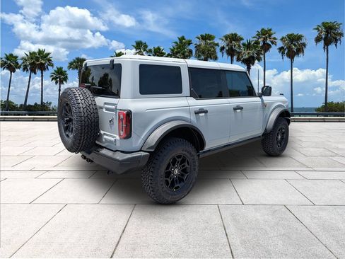 New 2026 Ford Bronco Badlands AWD/4WD image 8