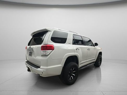 Used 2012 Toyota 4Runner SR5 AWD/4WD image 6