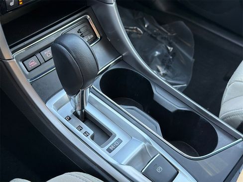 Used 2020 Subaru Ascent Premium w/ Sport Package image 33