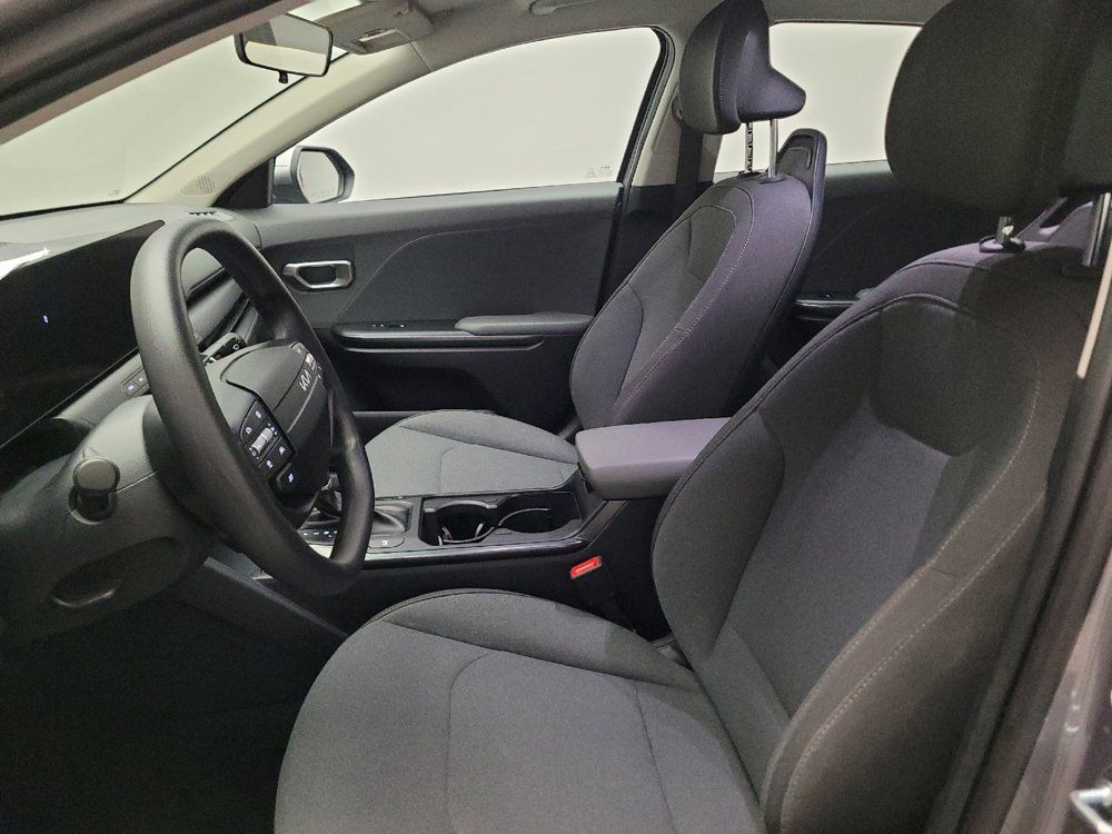 Used 2025 Kia K4 FWD image 17