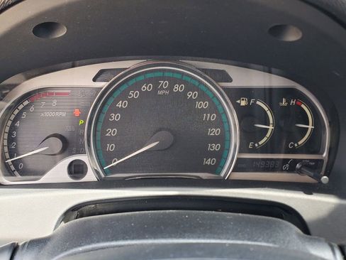 Used 2010 Toyota Venza image 22