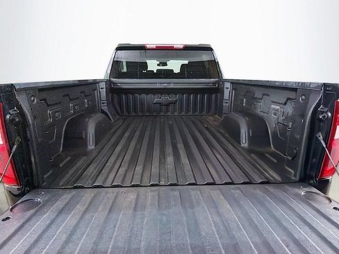 Used 2024 Chevrolet Silverado 1500 RST w/ Z71 Off-Road Package AWD/4WD image 15