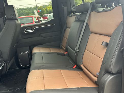 New 2026 Chevrolet Silverado 1500 High Country w/ Technology Package image 12