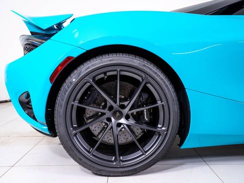 New 2027 McLaren 750S Spider RWD image 20