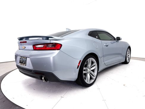 Used 2017 Chevrolet Camaro SS RWD image 21