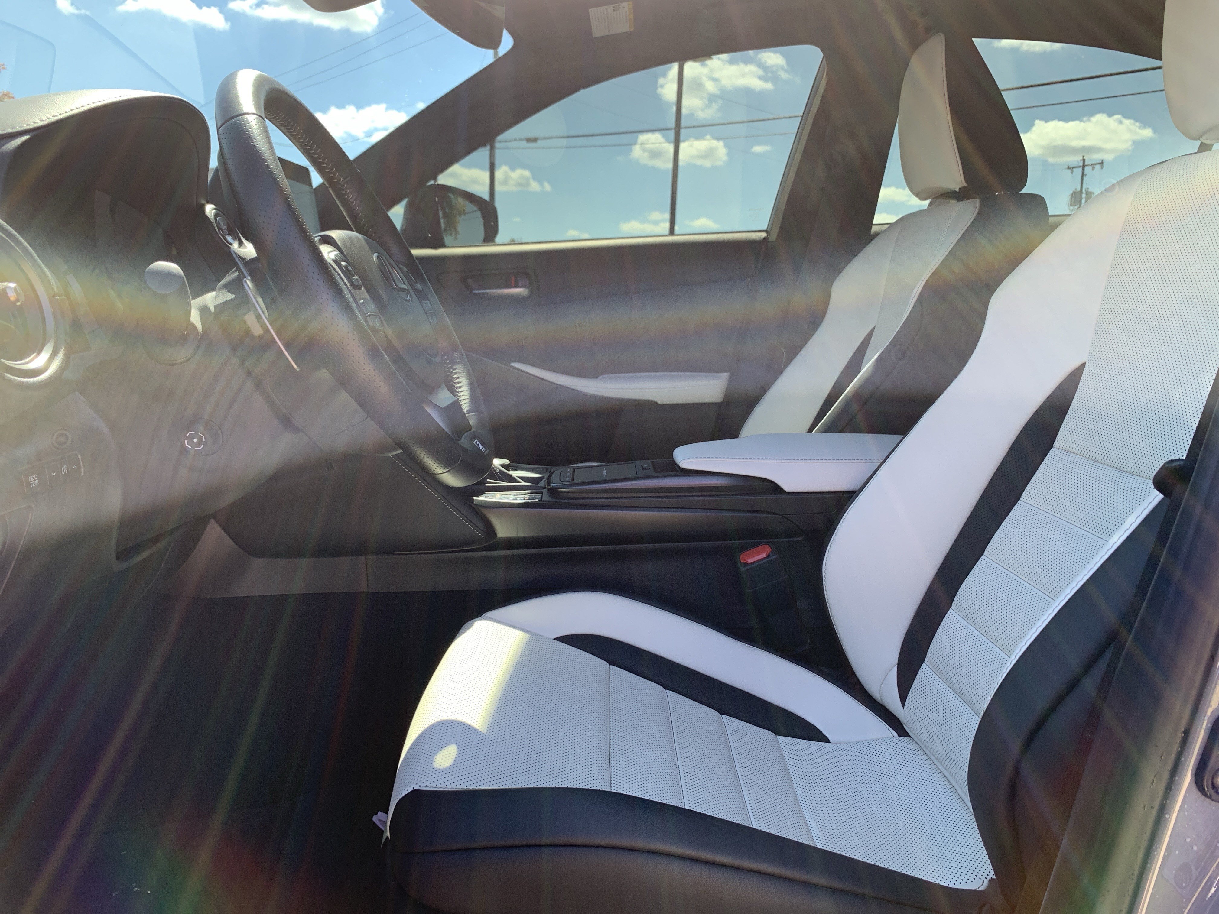 Used 2025 Lexus IS 350 F Sport RWD image 16
