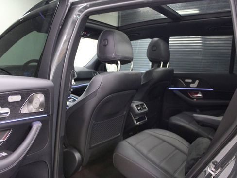 Certified 2026 Mercedes-Benz GLS 450 4MATIC image 35