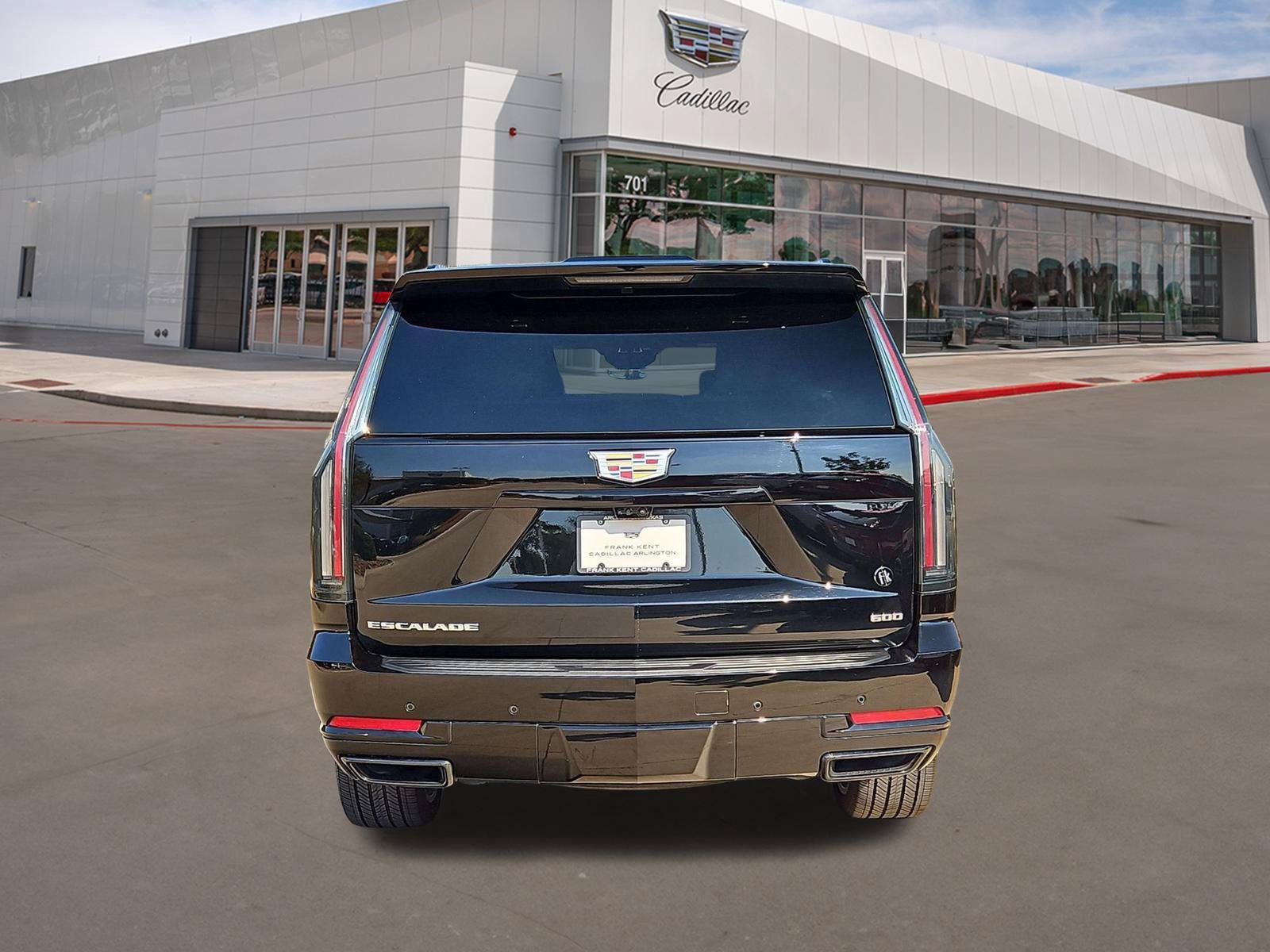 Used 2025 Cadillac Escalade Sport Platinum AWD/4WD image 5