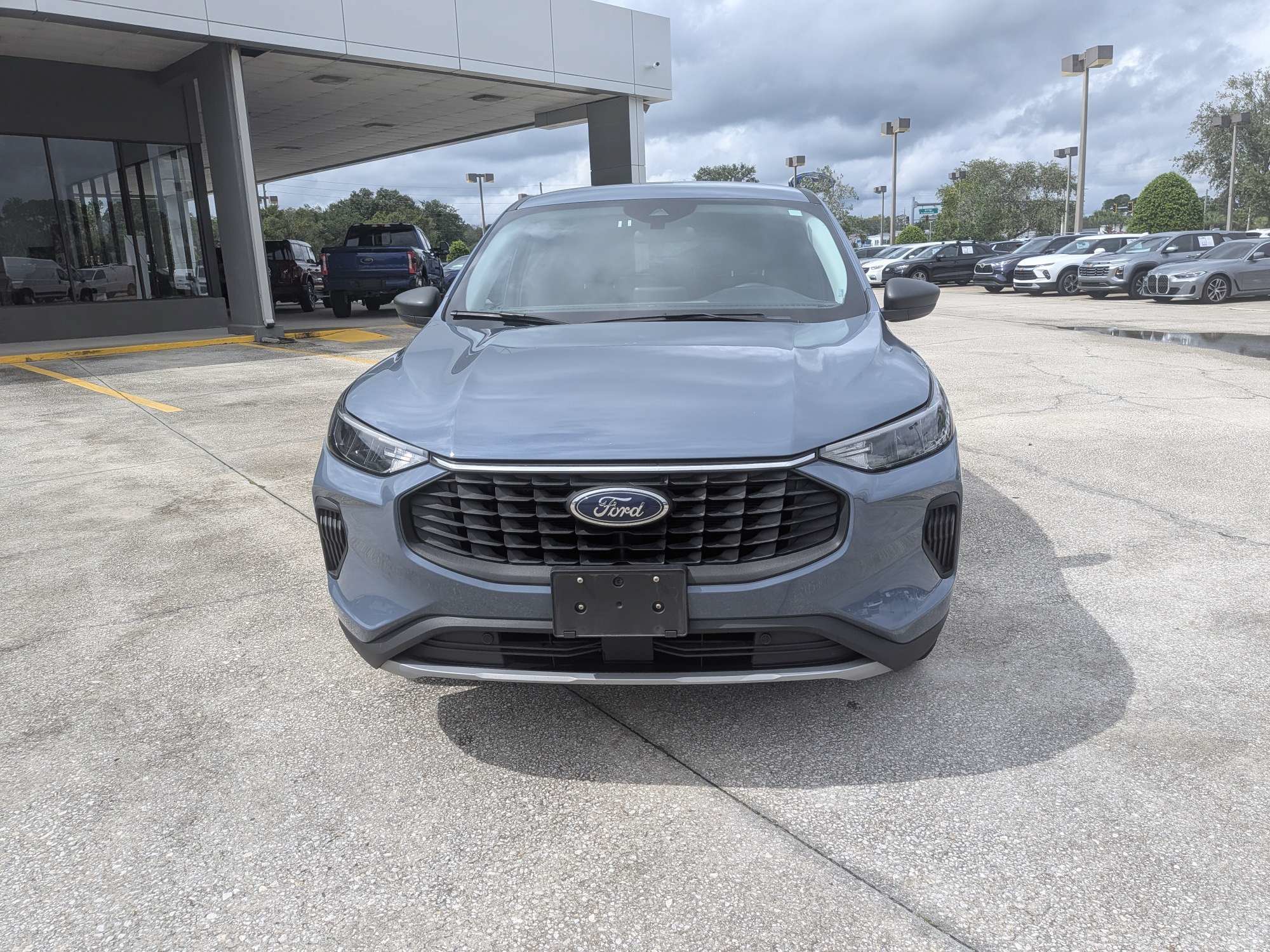 Used 2025 Ford Escape Active AWD/4WD image 9