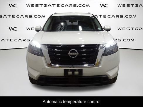 Used 2024 Nissan Pathfinder SV AWD/4WD image 4