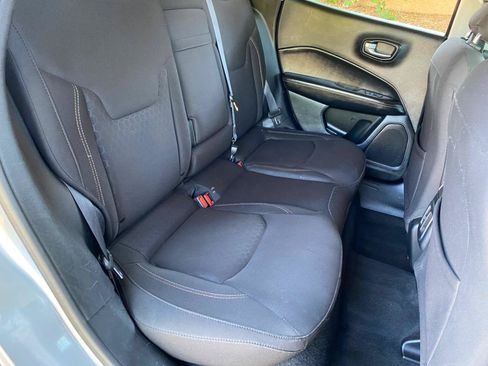 Used 2018 Jeep Compass Sport FWD image 45