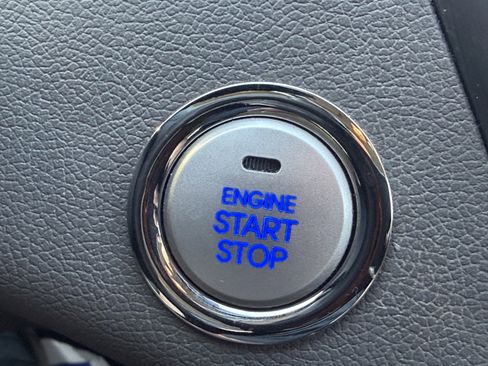 Used 2013 Hyundai Sonata Limited image 22