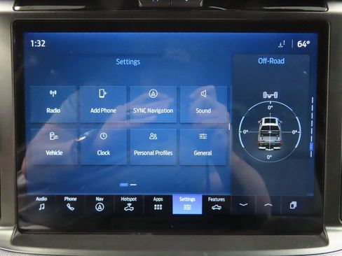 Used 2025 Ford F150 Lariat w/ Equipment Group 502A High AWD/4WD image 34