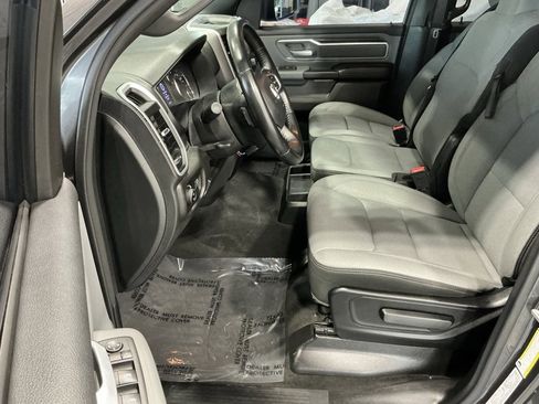 Used 2022 RAM 1500 Big Horn image 3