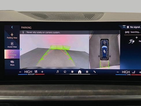 Certified 2025 BMW X7 xDrive40i w/ Premium Package image 28