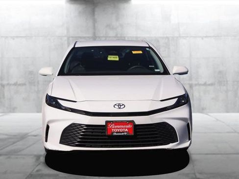 Certified 2025 Toyota Camry LE image 4