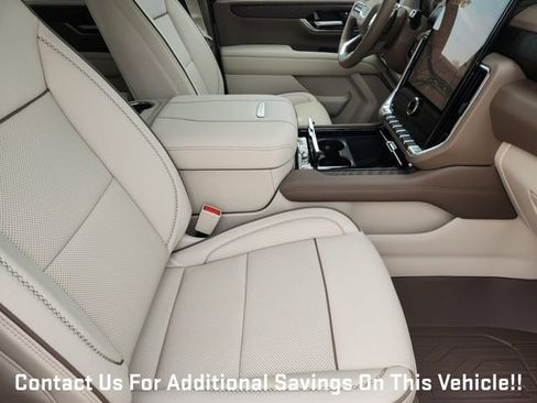 New 2026 GMC Yukon XL Denali w/ LPO, Floor Liner Package AWD/4WD image 10