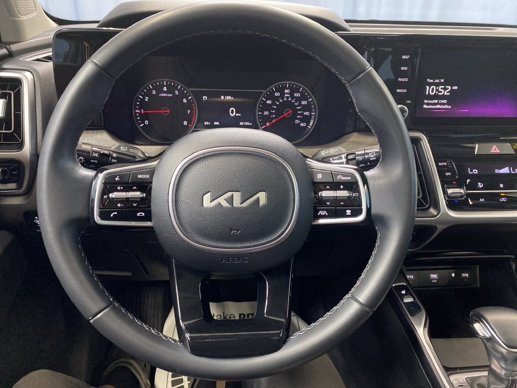 Used 2023 Kia Sorento X-Line EX AWD/4WD image 16