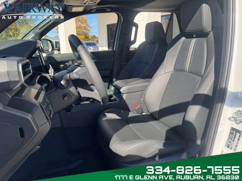 Used 2025 Toyota 4Runner Limited image 10