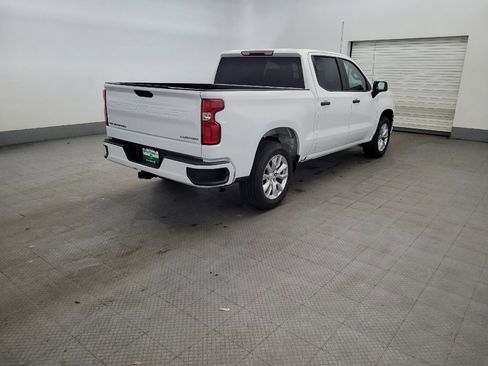 Used 2020 Chevrolet Silverado 1500 Custom w/ Custom Value Package RWD image 9