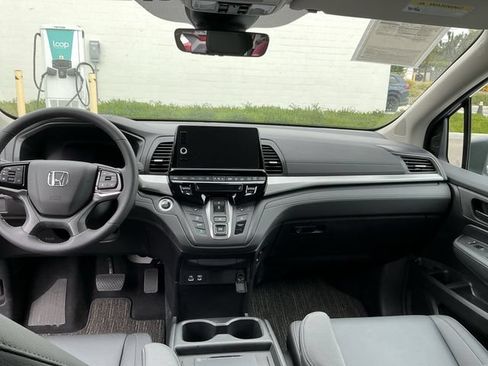 New 2026 Honda Odyssey EX-L image 13