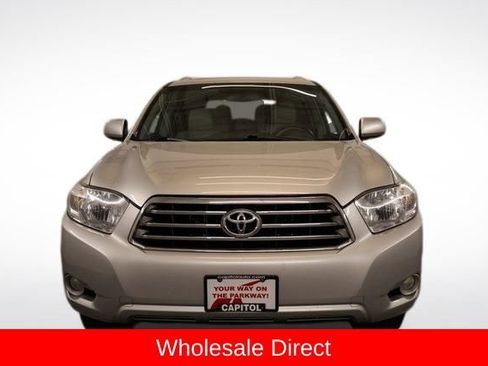 Used 2010 Toyota Highlander Limited AWD/4WD image 6