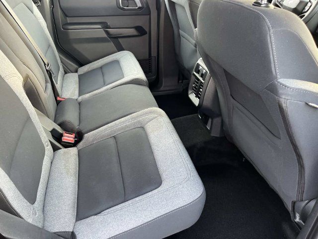 Used 2025 Ford Bronco 4-Door AWD/4WD image 19