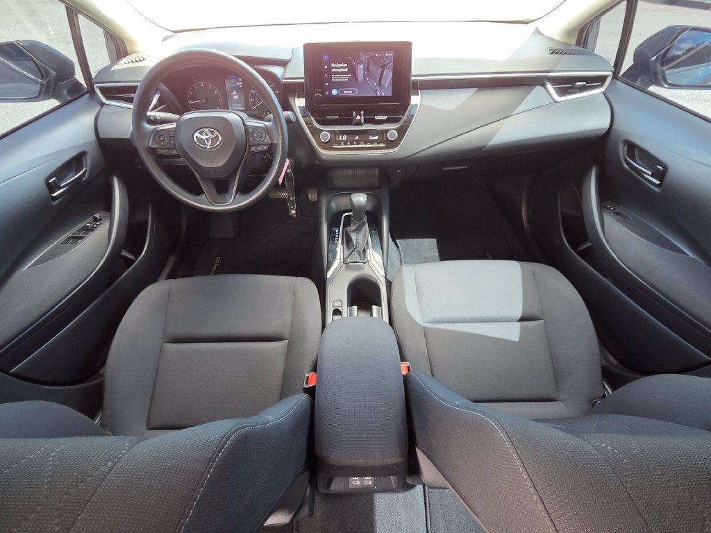 Used 2024 Toyota Corolla LE FWD image 4