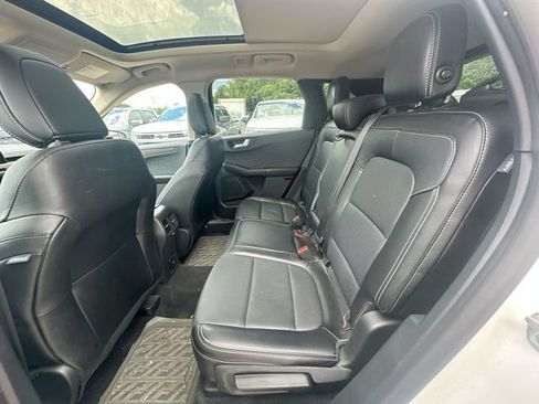 Used 2020 Ford Escape Titanium AWD/4WD image 29