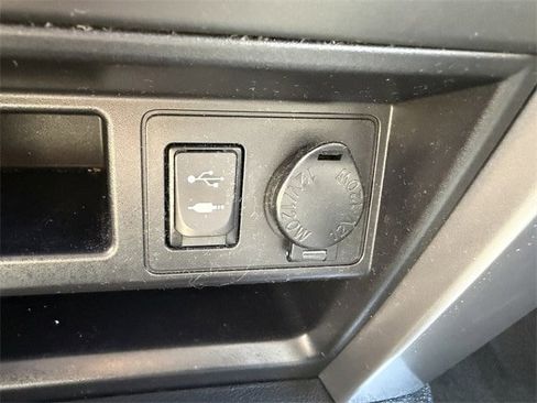 Used 2014 Toyota 4Runner SR5 image 19