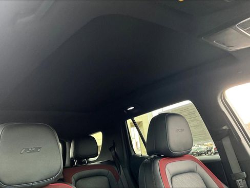 Used 2025 Chevrolet Equinox RS w/ Safety and Technology Package image 28