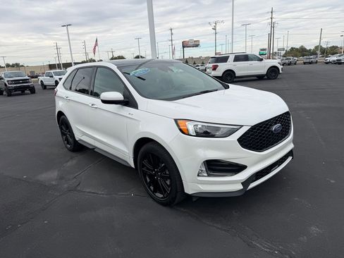 Used 2022 Ford Edge ST-Line image 3