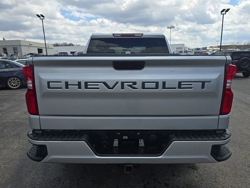 Used 2020 Chevrolet Silverado 1500 Custom w/ Custom Convenience Package image 6